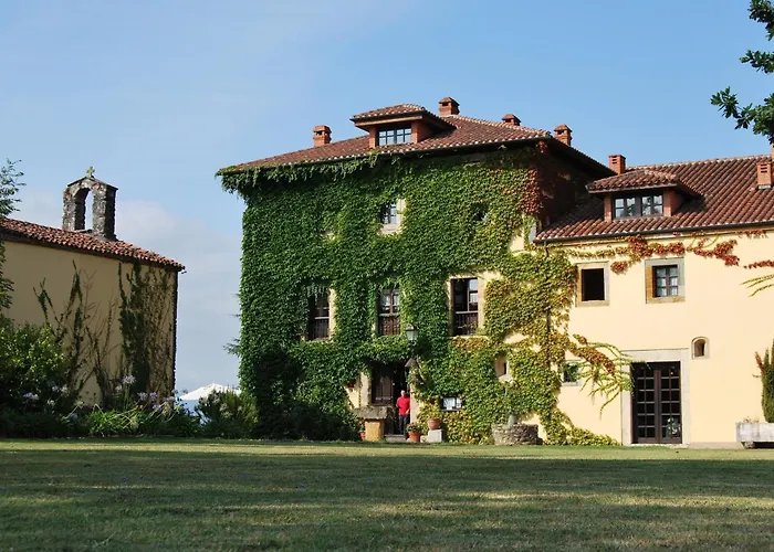 Palacio De Cutre
