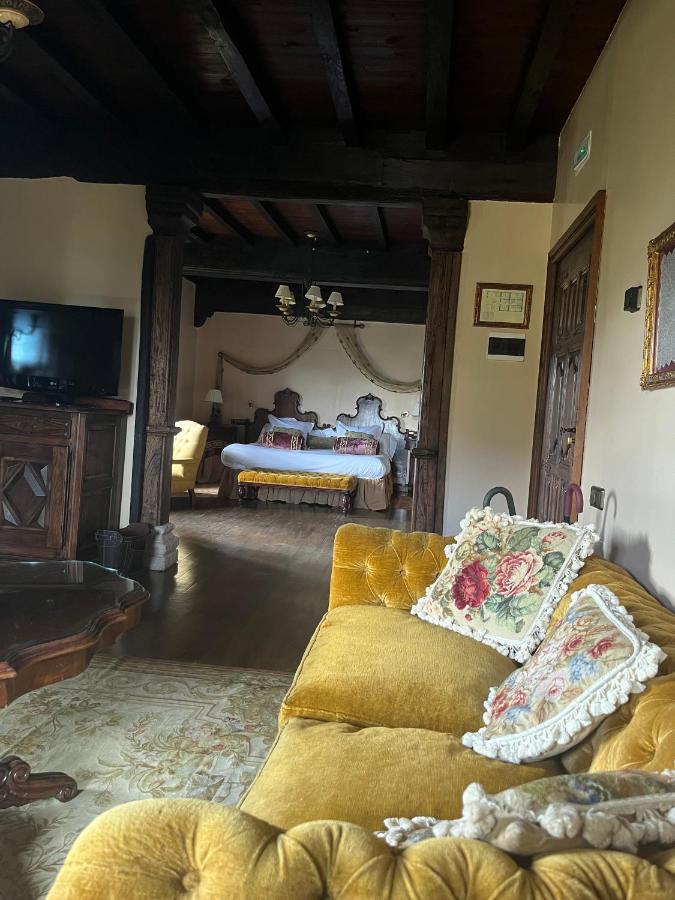 Palacio De Cutre 3*